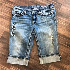 Miss Me Irene Bermuda denim shorts 31 destructed